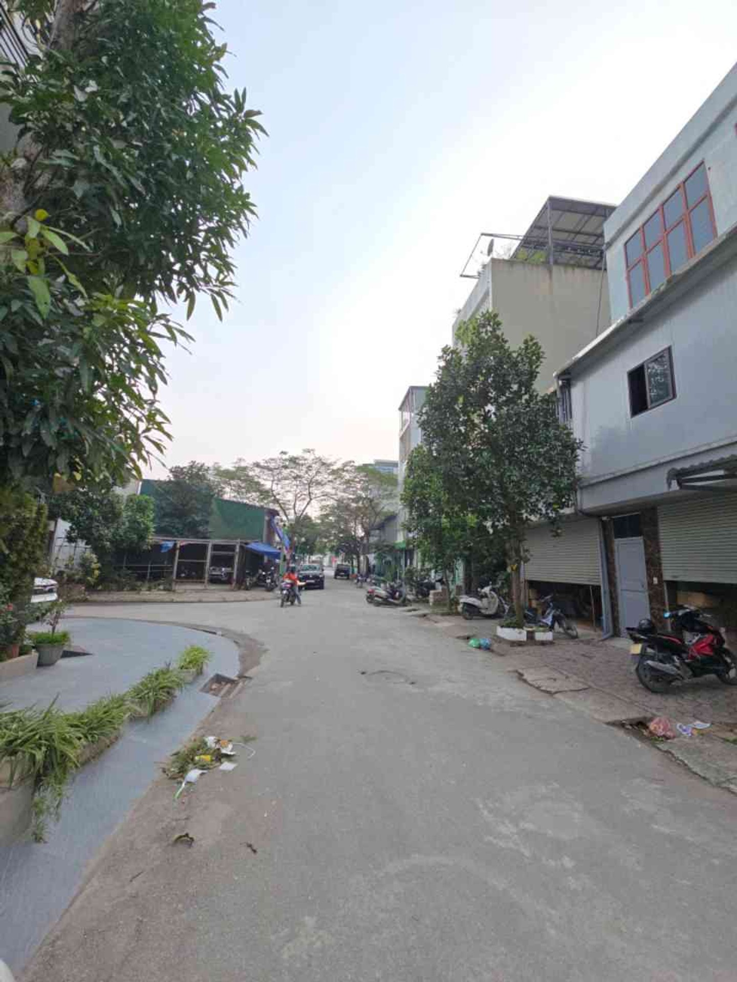 Bán nhà DV3 - diện tích 60m2 2 tầng - Phân lô ô tô chạy vòng quanh - giá 19,5 tỷ
