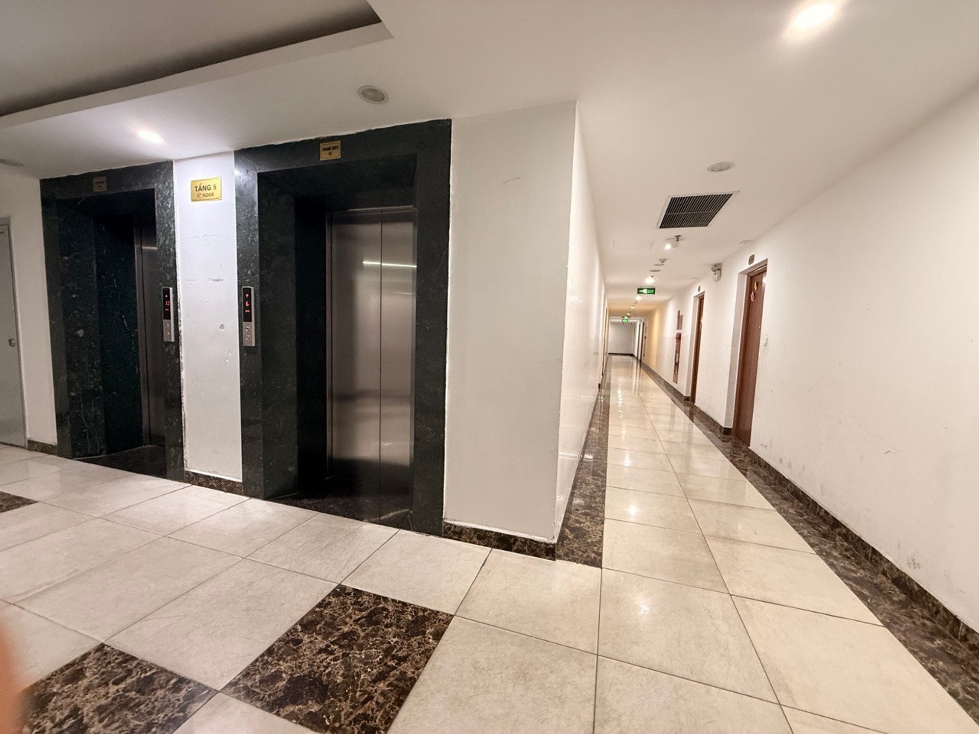 Bán nhà Hateco Hoàng Mai - diện tích 106m2 1 tầng - Nhà lô góc - giá 7,28 tỷ