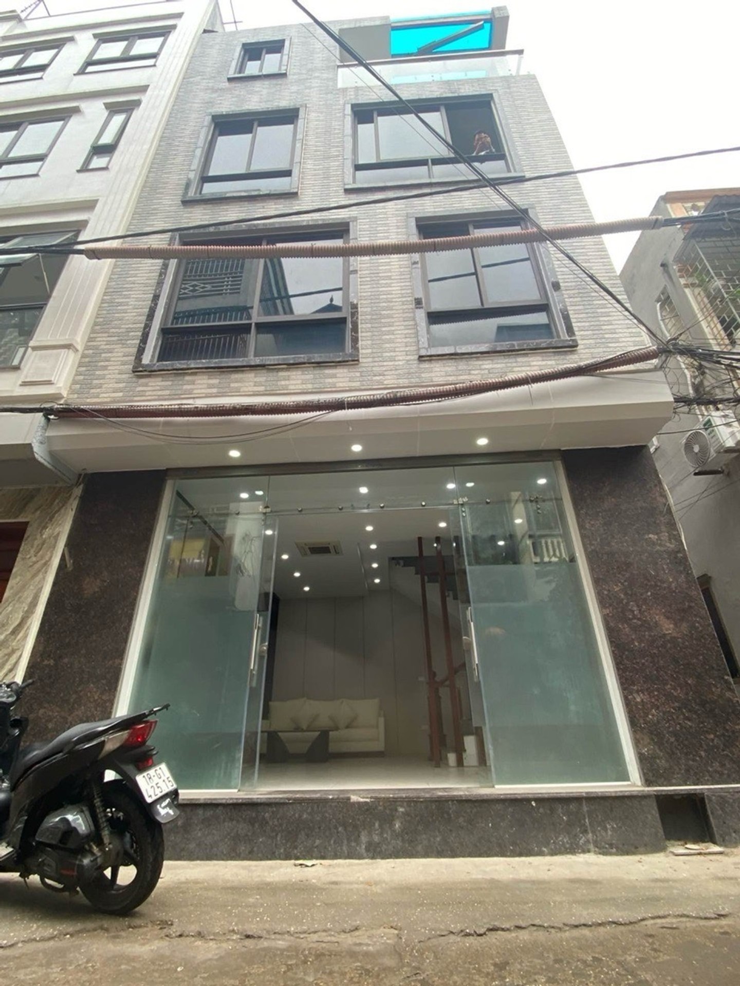 Bán nhà Tựu Liệt - diện tích 37m2 4 tầng - Lô góc, ô tô tránh - giá 9,3 tỷ