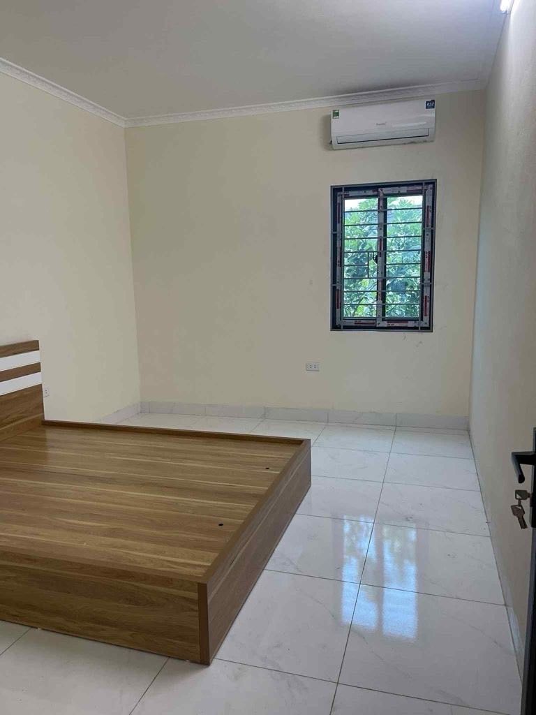 Bán nhà Định Công Thượng - diện tích 41m2 2 tầng - Ô Tô Tránh - giá 2,7 tỷ