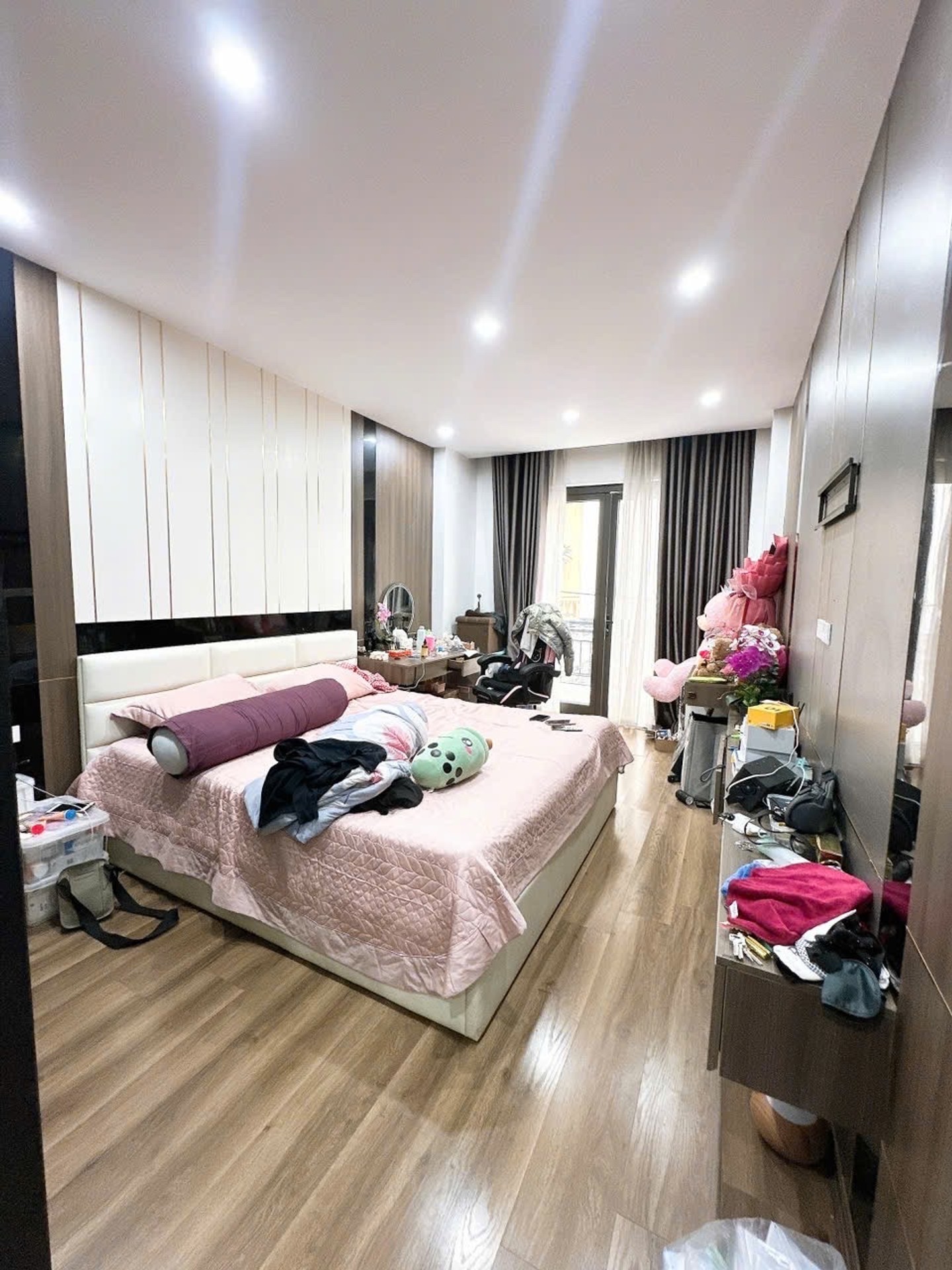 Bán nhà Kim Ngưu - diện tích 74m2 3 tầng - Ngõ thông ô tô - giá 14 tỷ