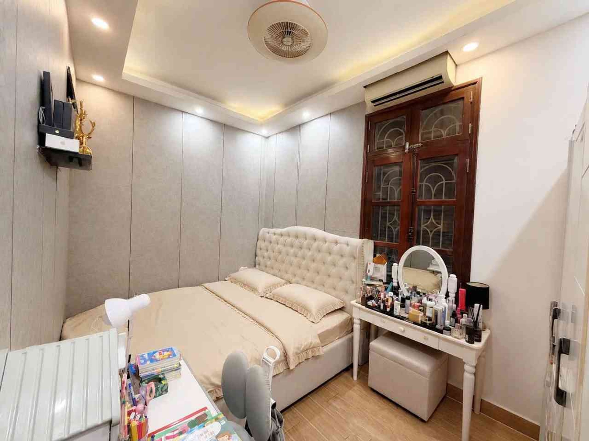 Bán nhà Phan Đình Giót - diện tích 41m2 4 tầng - 2 mặt ngõ - giá 16 tỷ