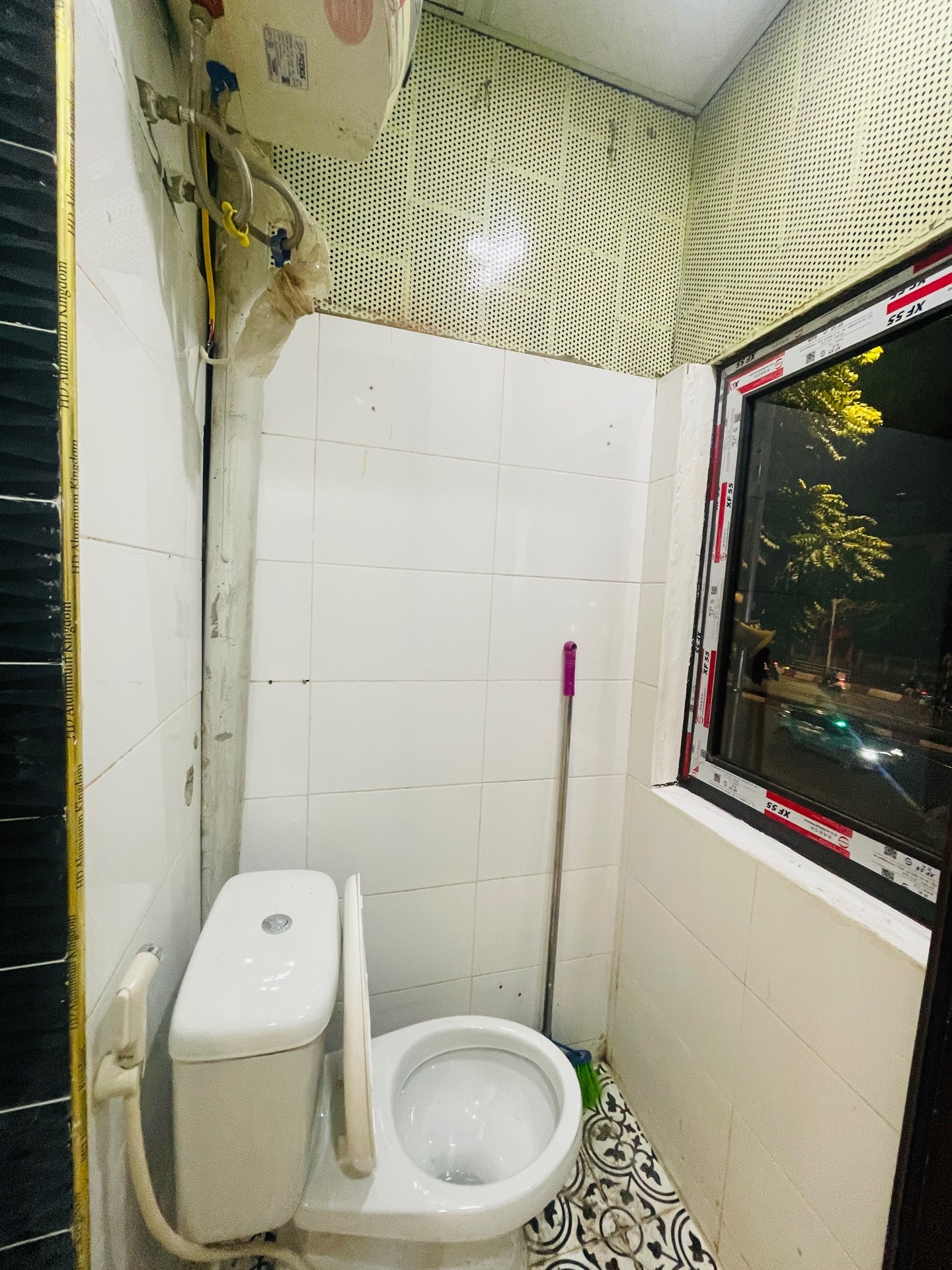 Bán nhà Đại Cồ Việt - diện tích 50m2 2 tầng - Ô TÔ ĐỖ CỬA - giá 2,95 tỷ