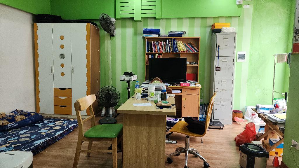 Bán nhà Cấm Chỉ - diện tích 33m2 4 tầng - Kinh doanh ngày đêm - giá 32 tỷ