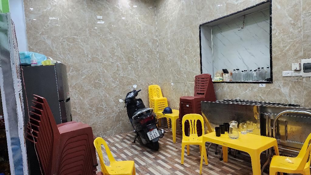 Bán nhà Cấm Chỉ - diện tích 33m2 4 tầng - Kinh doanh ngày đêm - giá 32 tỷ