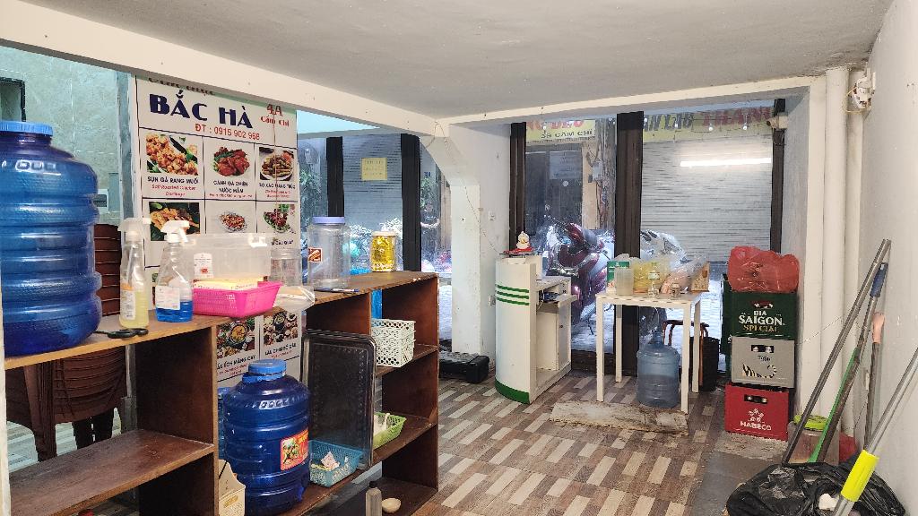 Bán nhà Cấm Chỉ - diện tích 33m2 4 tầng - Kinh doanh ngày đêm - giá 32 tỷ