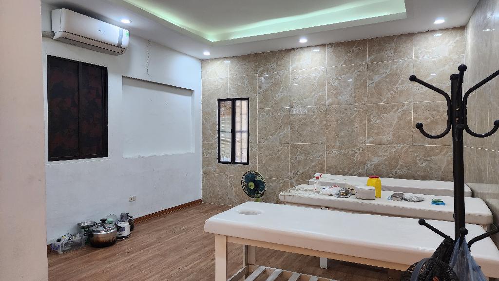 Bán nhà Cấm Chỉ - diện tích 33m2 4 tầng - Kinh doanh ngày đêm - giá 32 tỷ