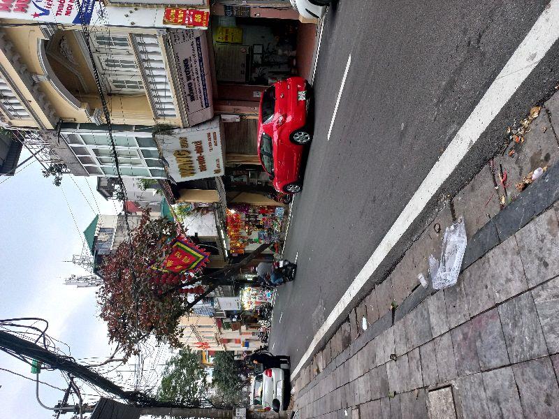 Bán nhà Hàng Cân - diện tích 125m2 2 tầng - mặt phố - giá 80 tỷ