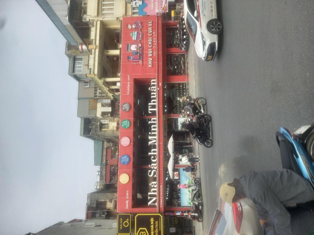 Bán nhà Nguyễn Trãi - diện tích 418m2 2 tầng - Mặt phố Siêu hiếm - giá 74 tỷ