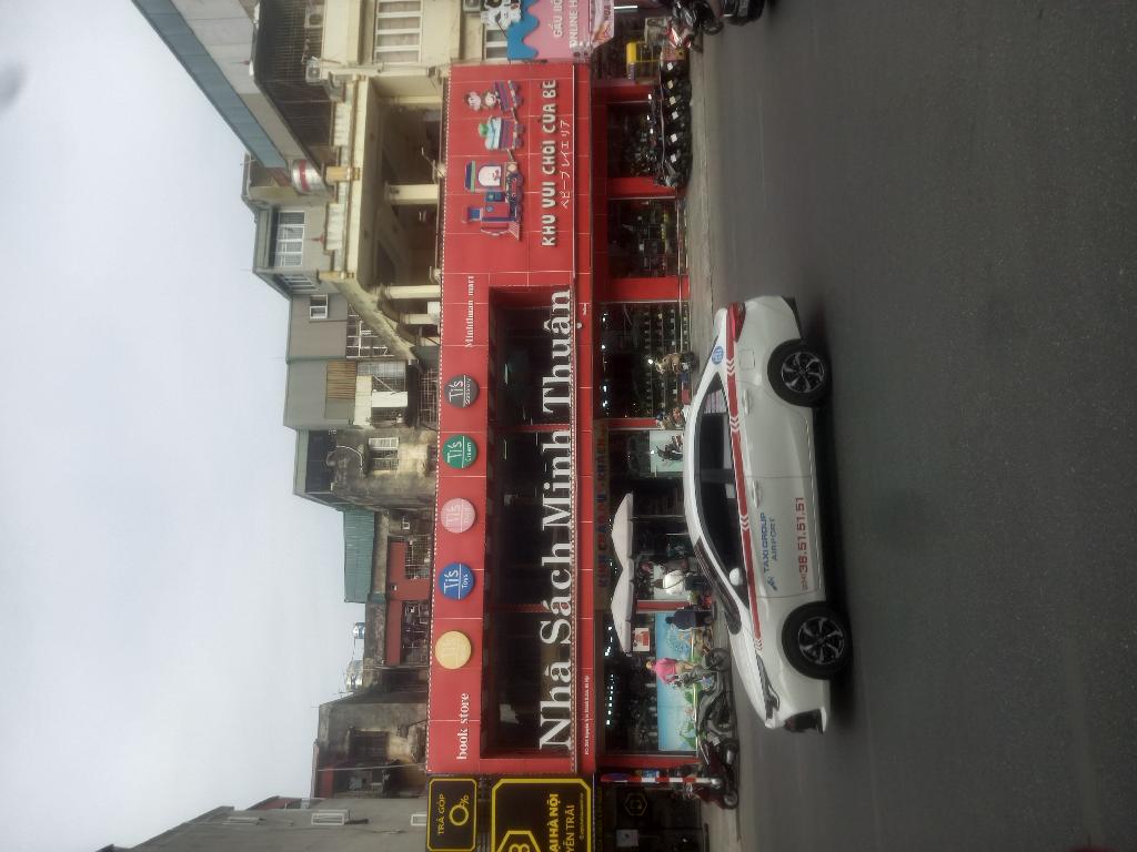 Bán nhà Nguyễn Trãi - diện tích 418m2 2 tầng - Mặt phố Siêu hiếm - giá 74 tỷ