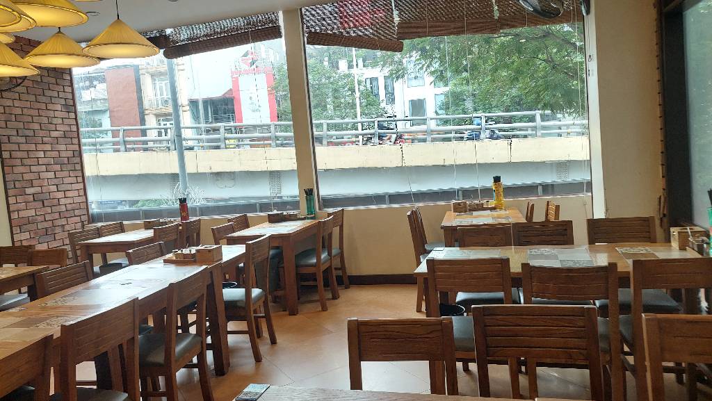 Bán nhà Láng Hạ - diện tích 134m2 4 tầng - Lô góc 2 mặt thoáng - giá 83,27 tỷ