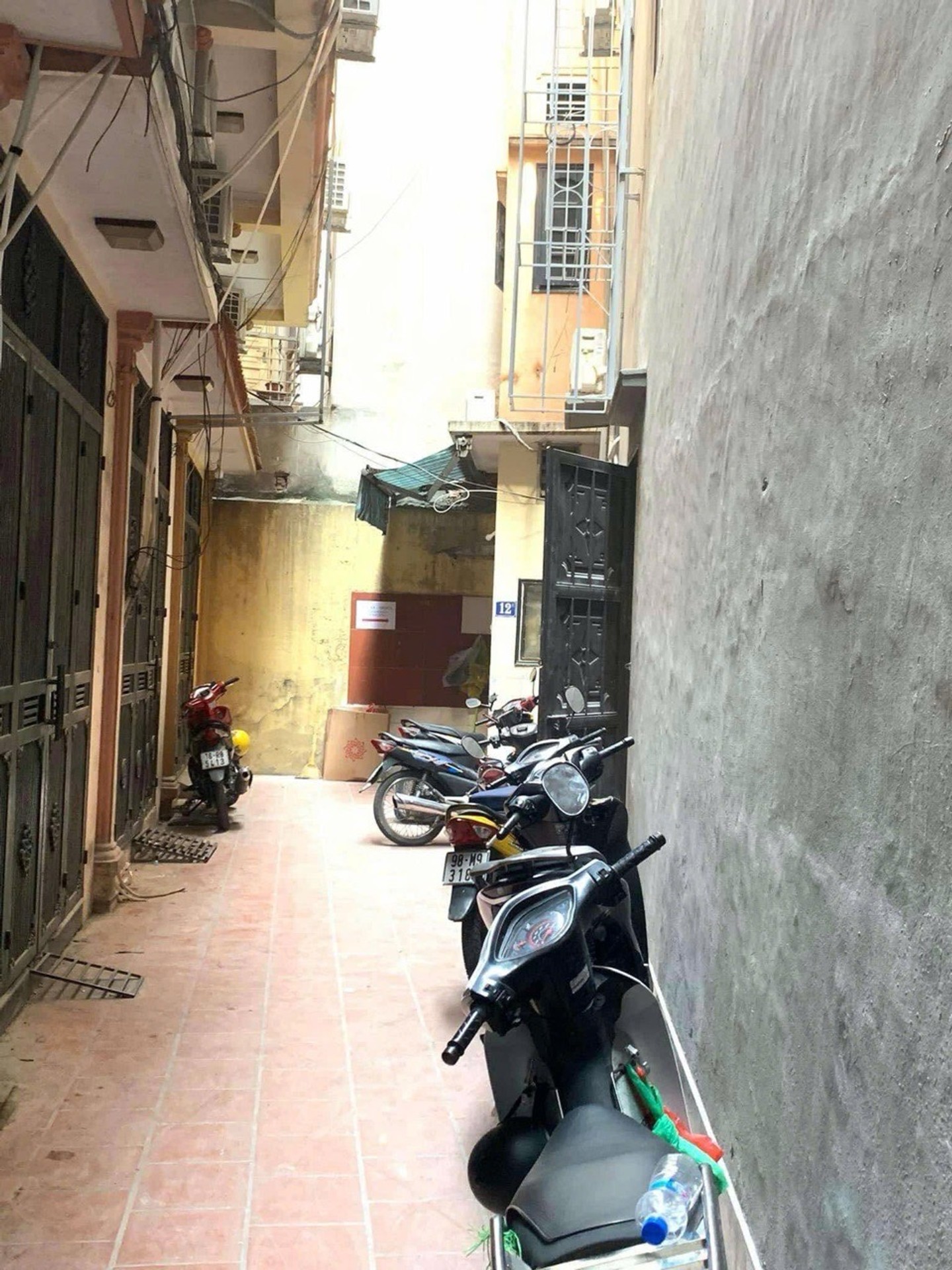 Bán nhà Tôn Thất Tùng - diện tích 35m2 5 tầng - Lô góc - giá 11 tỷ