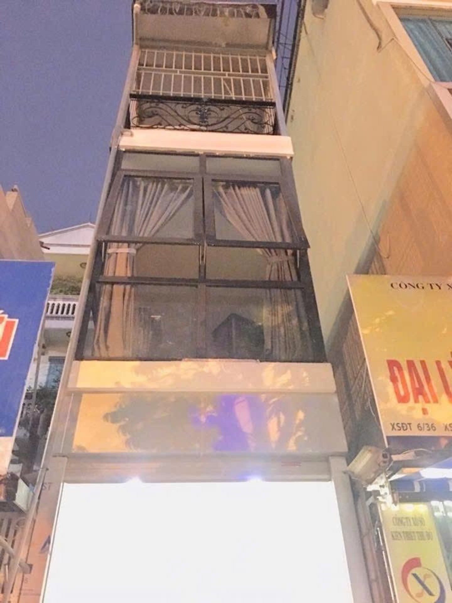 Bán nhà Xã Đàn - diện tích 55m2 4 tầng - Mặt phố kinh doanh sầm uất - giá 31,35 tỷ