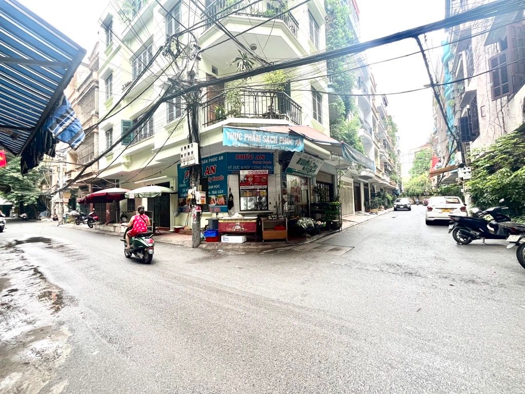 Bán nhà Khuất Duy Tiến - diện tích 55m2 5 tầng - CỰC HIẾM - giá 28,5 tỷ