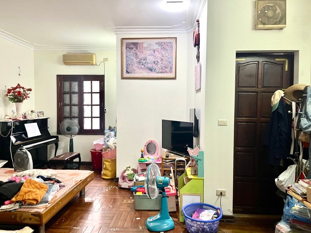 Bán nhà Khuất Duy Tiến - diện tích 55m2 5 tầng - CỰC HIẾM - giá 28,5 tỷ