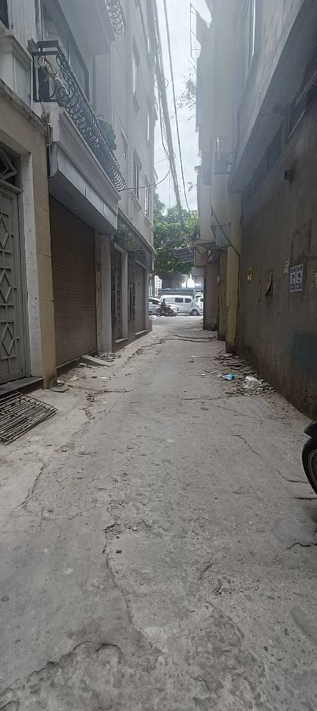 Bán nhà Giải Phóng - diện tích 80m2 8 tầng - Thang máy - giá 25 tỷ