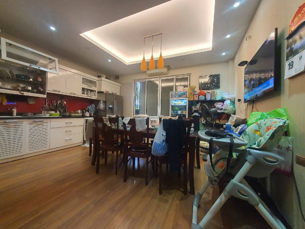 Bán nhà Tây Sơn - diện tích 98.8m2 5 tầng - Mặt phố kinh doanh sầm uất - giá 50 tỷ