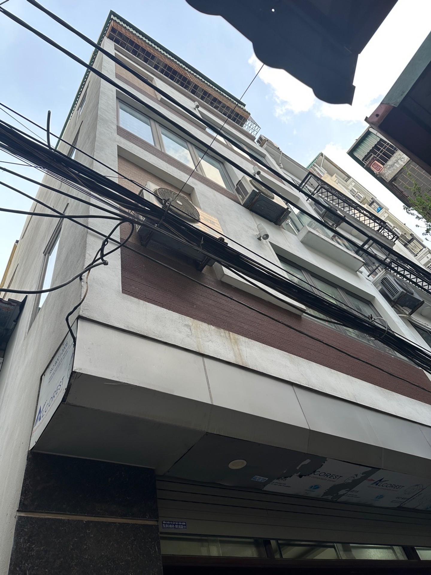 Bán nhà Hoàng Mai - diện tích 32m2 5 tầng - Lô góc - giá 7,95 tỷ