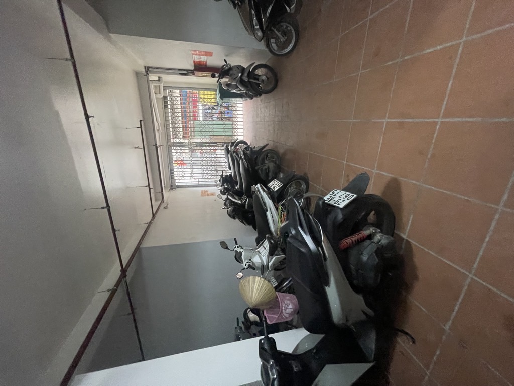 Bán nhà Mễ Trì - diện tích 132m2 9 tầng - ô tô - giá 32,5 tỷ