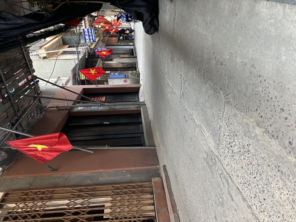 Bán nhà Vũ Tông Phan - diện tích 120m2 8 tầng - ô tô 7 chỗ qua - giá 36,86 tỷ