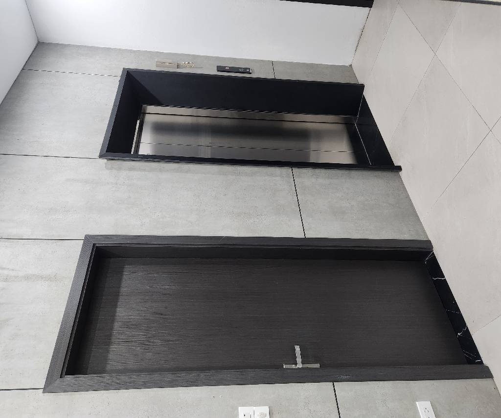 Bán nhà Nguyễn Xiển - diện tích 128m2 6 tầng - Lô góc xẻ khe, thang máy - giá 44,5 tỷ