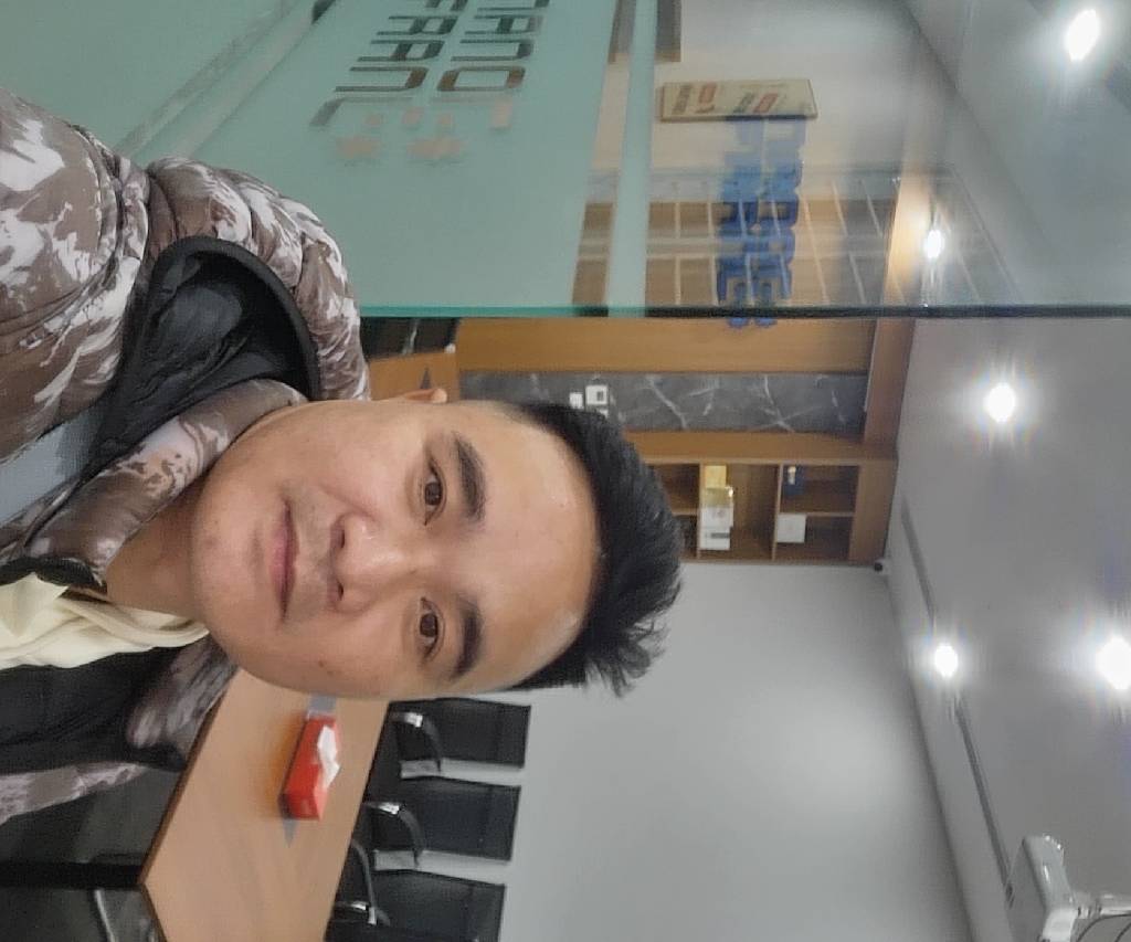 Bán nhà Nguyễn Xiển - diện tích 128m2 6 tầng - Lô góc xẻ khe, thang máy - giá 44,5 tỷ