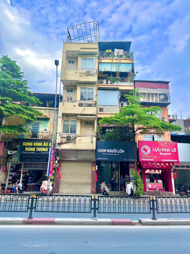 Bán nhà Nguyễn Lương Bằng - diện tích 81.6m2 5 tầng - MẶT PHỐ TRUNG TÂM - giá 33 tỷ