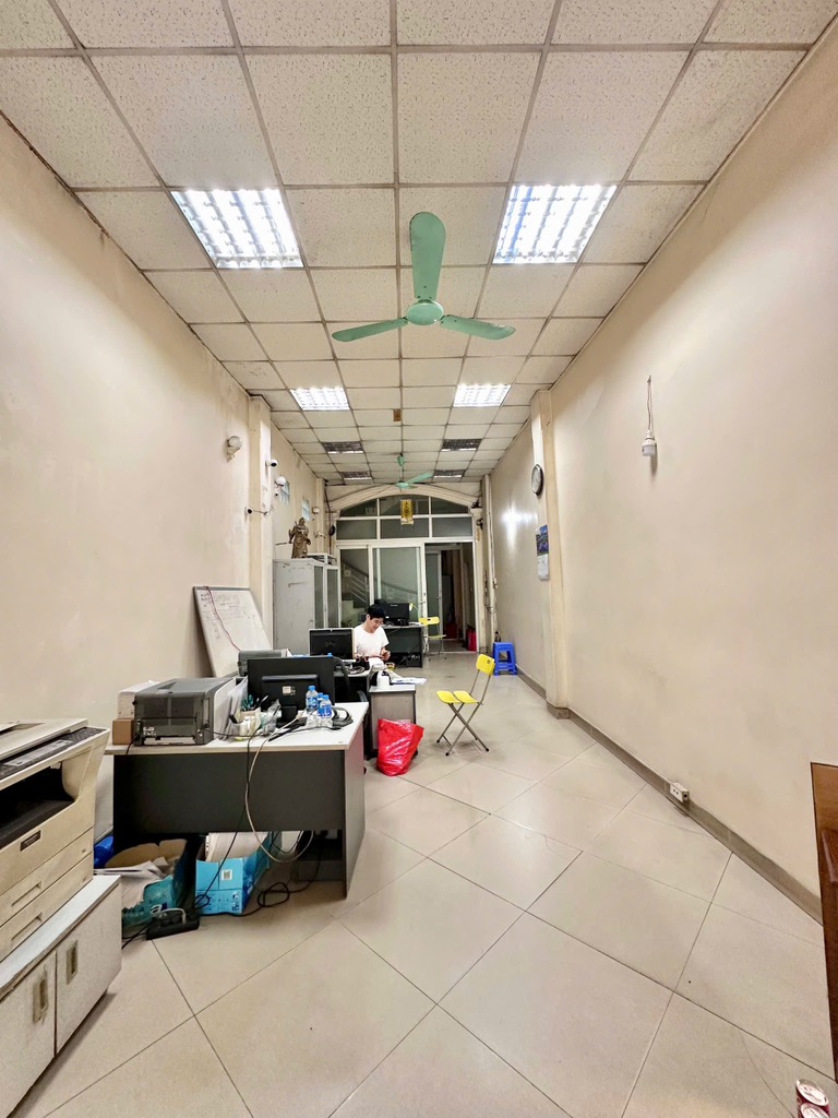 Bán nhà Nguyễn Lương Bằng - diện tích 81.6m2 5 tầng - MẶT PHỐ TRUNG TÂM - giá 33 tỷ