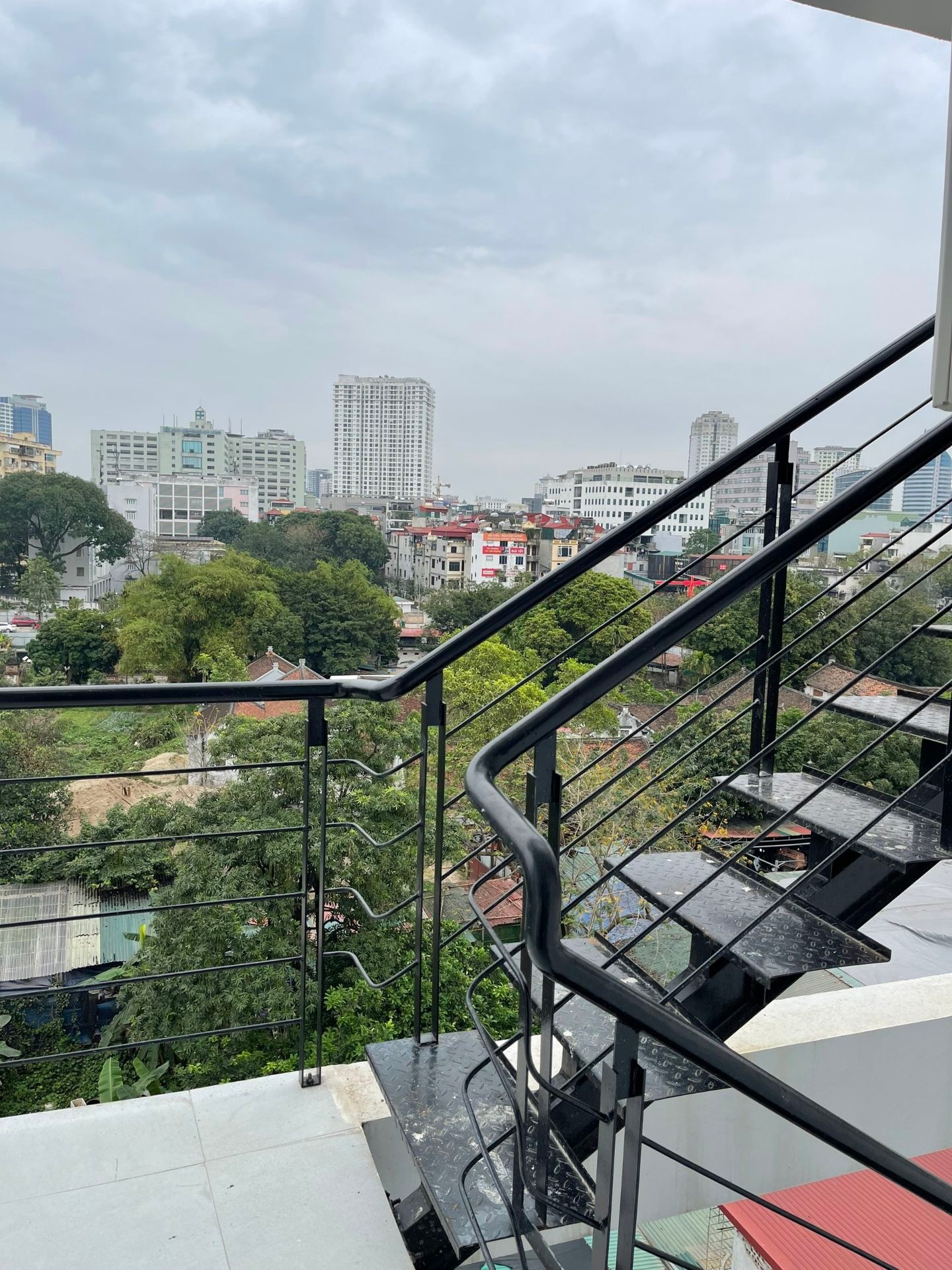 Bán nhà Láng - diện tích 124m2 6 tầng - Lô góc 2 mặt thoáng - giá 31 tỷ