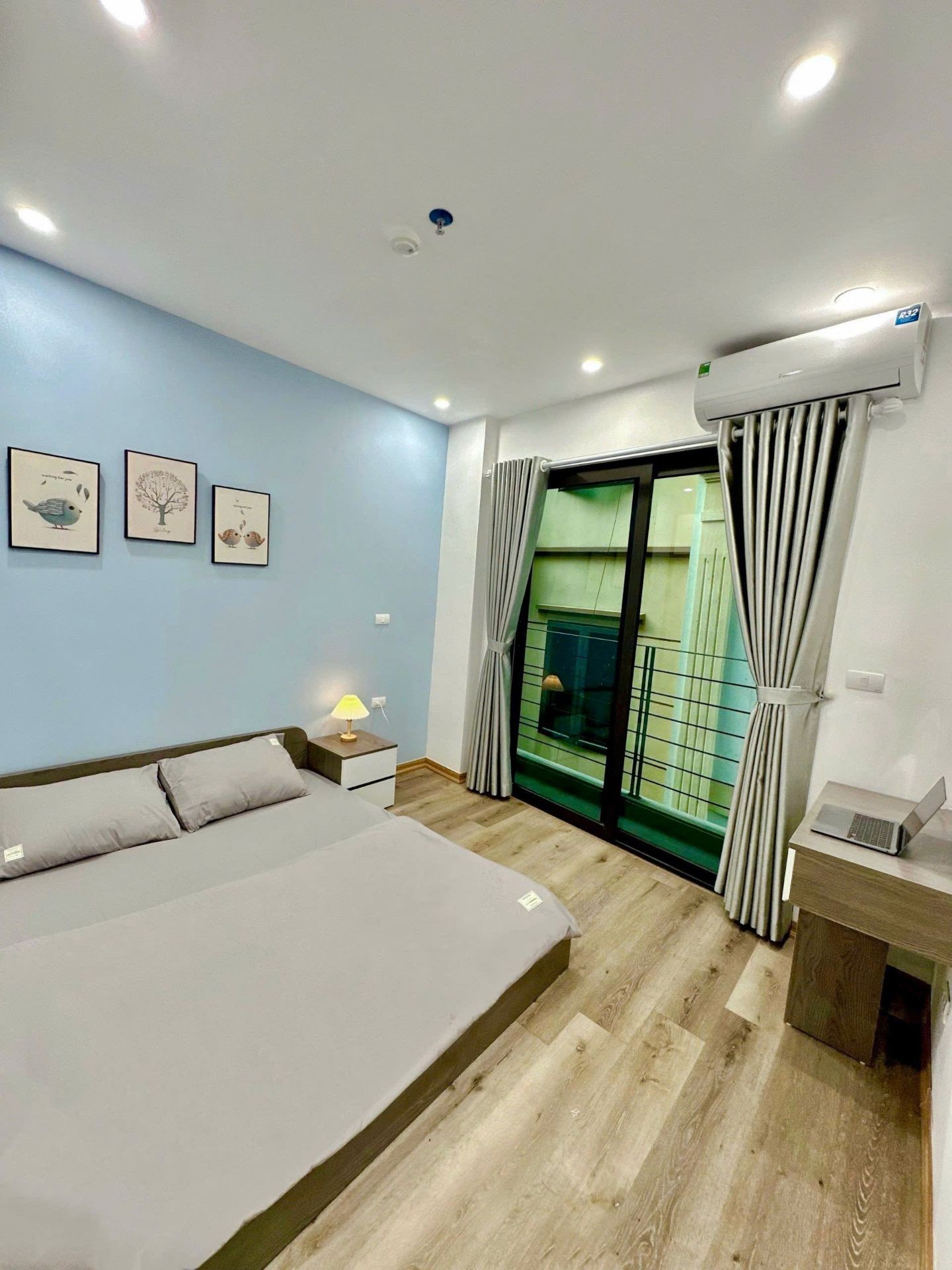 Bán nhà Láng - diện tích 124m2 6 tầng - Lô góc 2 mặt thoáng - giá 31 tỷ