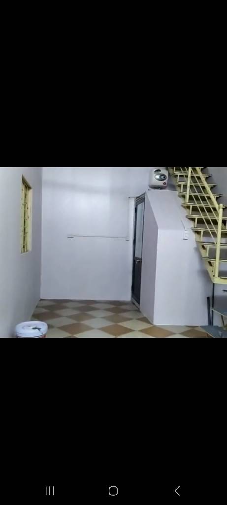 Bán nhà Nguyễn Công Trứ - diện tích 20m2 2 tầng - Lô góc 3 mặt thoáng - giá 4,2 tỷ
