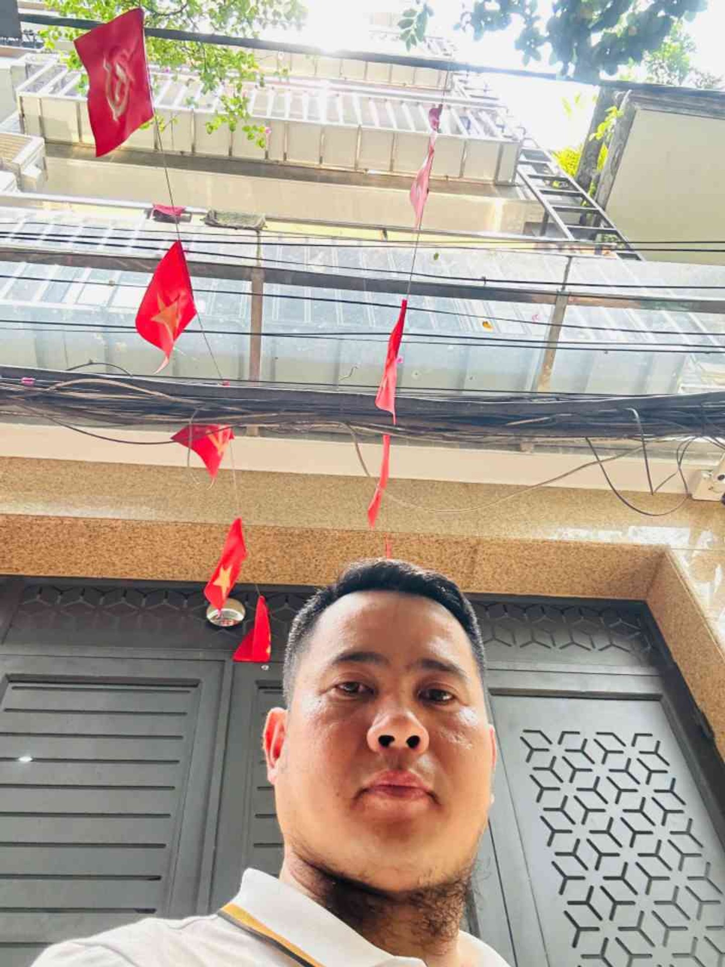 Bán nhà Hoàng Mai - diện tích 57m2 6 tầng - Thang máy - giá 19,5 tỷ