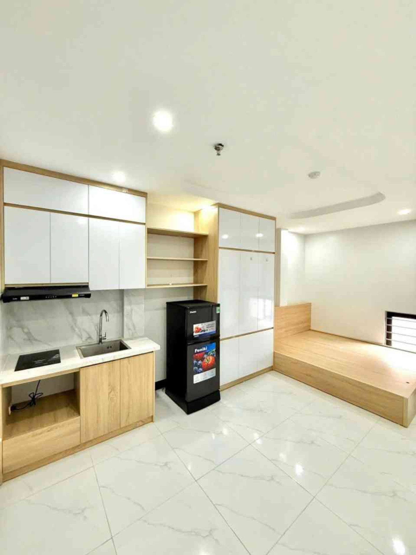 Bán nhà Hoàng Mai - diện tích 57m2 6 tầng - Thang máy - giá 19,5 tỷ