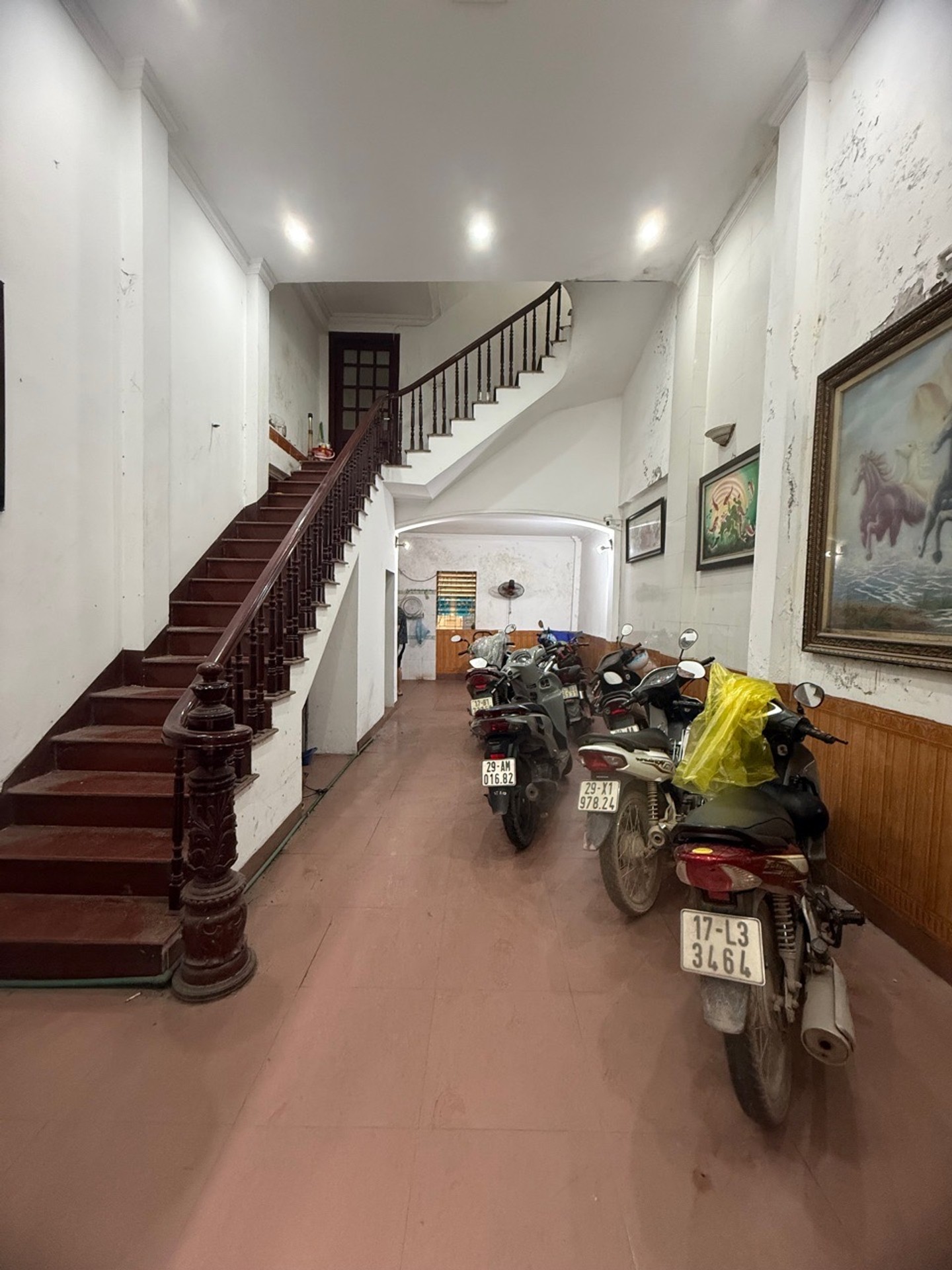Bán nhà Triều Khúc - diện tích 46m2 5 tầng - Lô góc - giá 13,5 tỷ