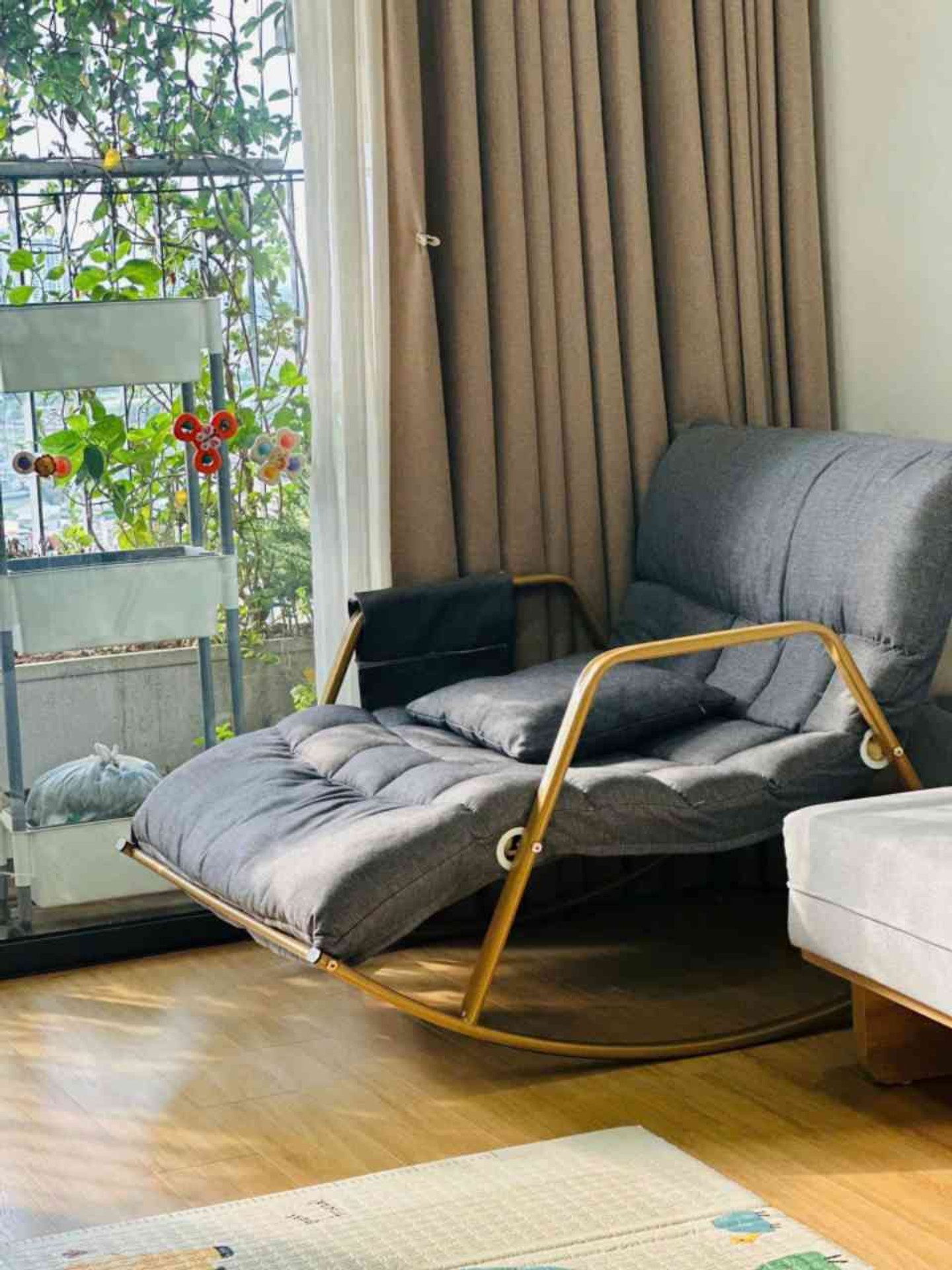 Bán nhà Tân Mai - diện tích 110m2 21 tầng - Lô góc - giá 10,9 tỷ