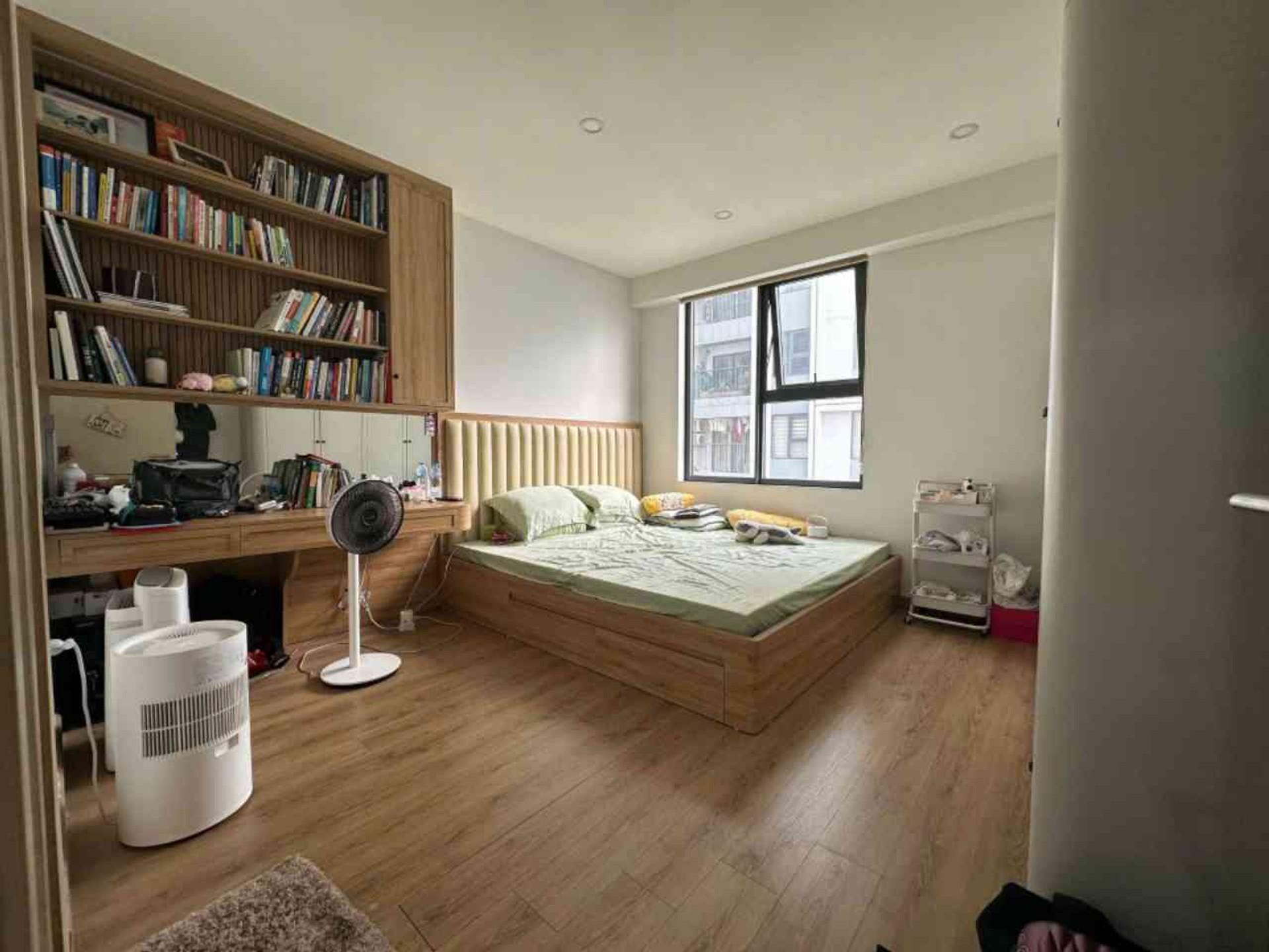 Bán nhà Tân Mai - diện tích 110m2 21 tầng - Lô góc - giá 10,9 tỷ