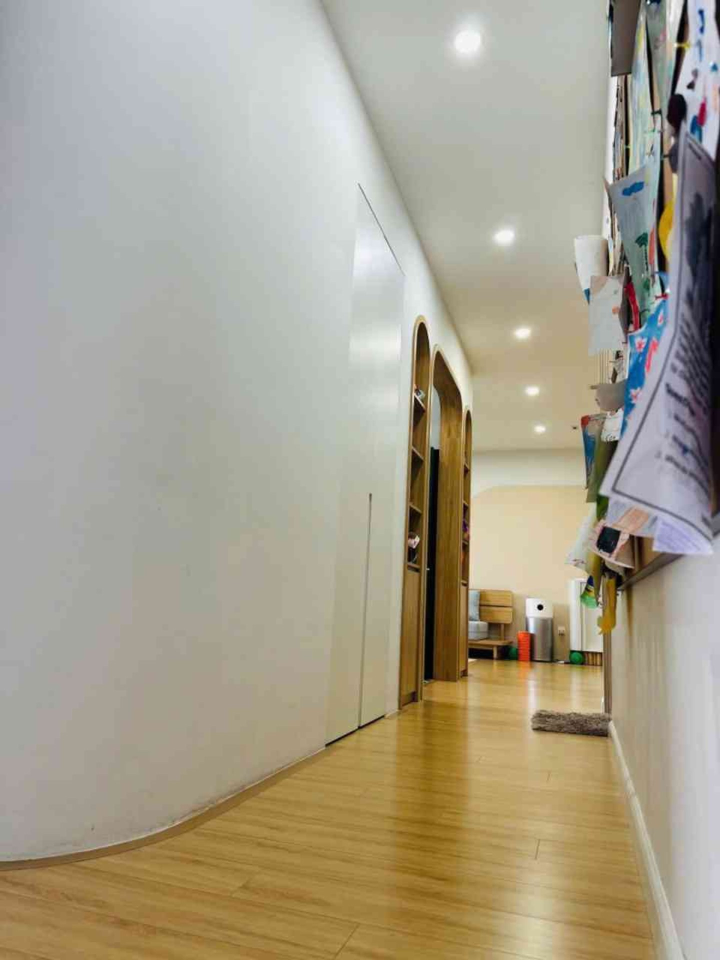 Bán nhà Tân Mai - diện tích 110m2 21 tầng - Lô góc - giá 10,9 tỷ