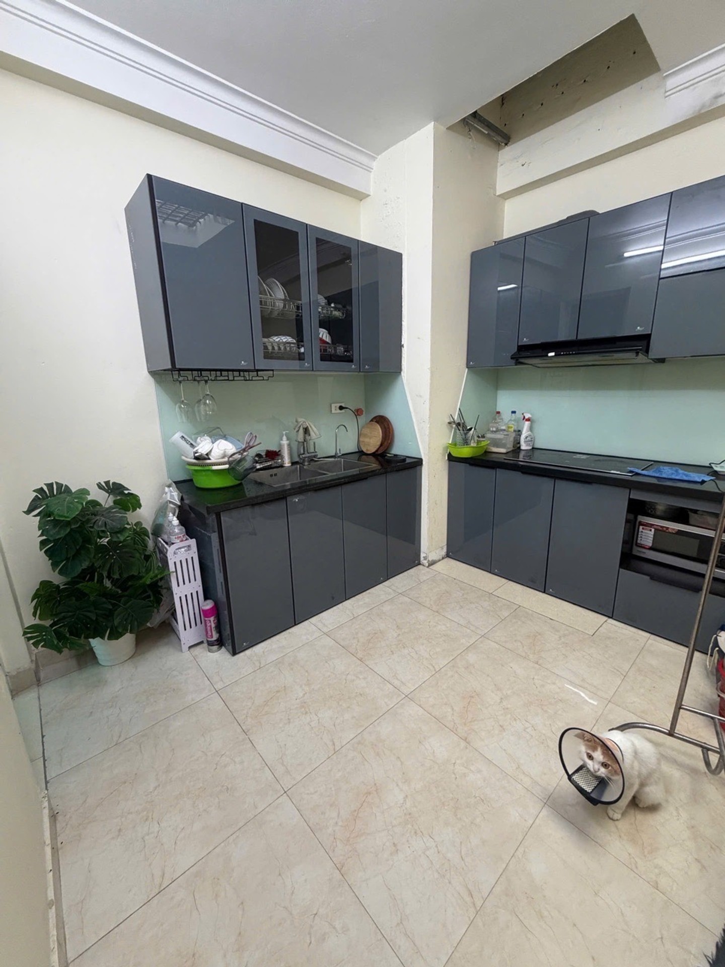 Bán nhà Phố 8/3 - diện tích 24m2 5 tầng - Sổ đỏ chính chủ - giá 7,6 tỷ