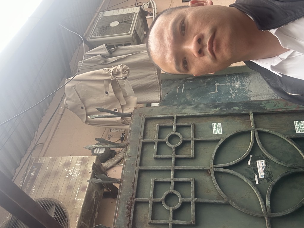 Bán nhà Nguyễn Khang - diện tích 128m2 1 tầng - Hẻm xe máy - giá 27,9 tỷ