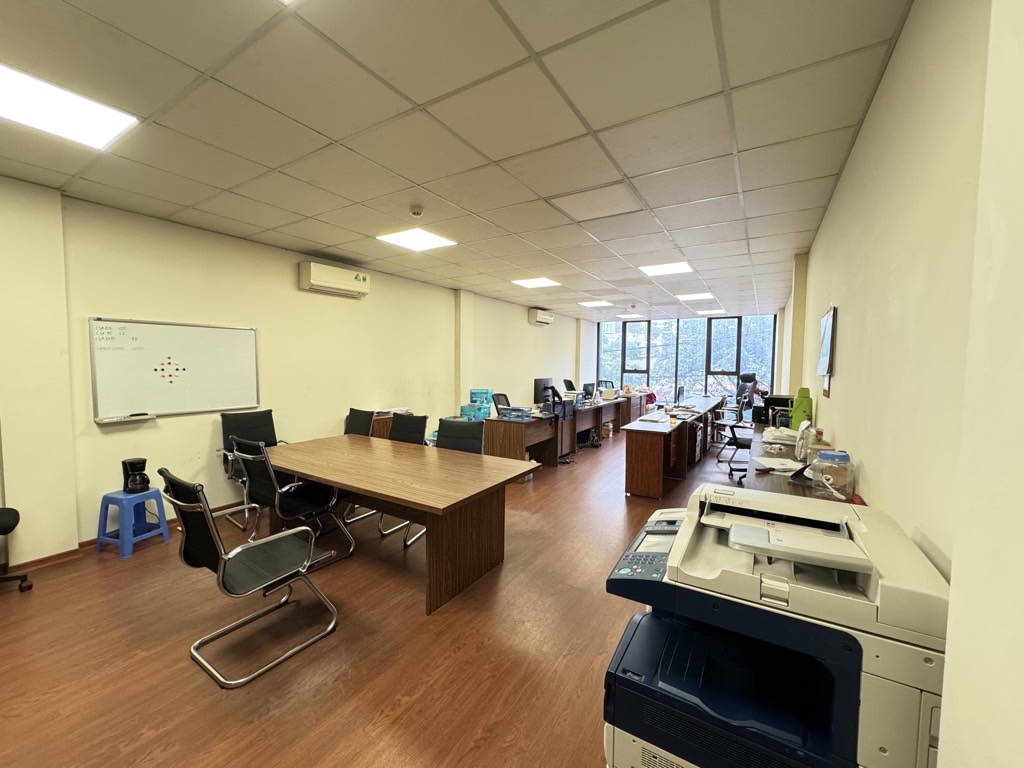 Bán nhà Hoàng Văn Thái - diện tích 89m2 5 tầng - Mặt phố - giá 44 tỷ