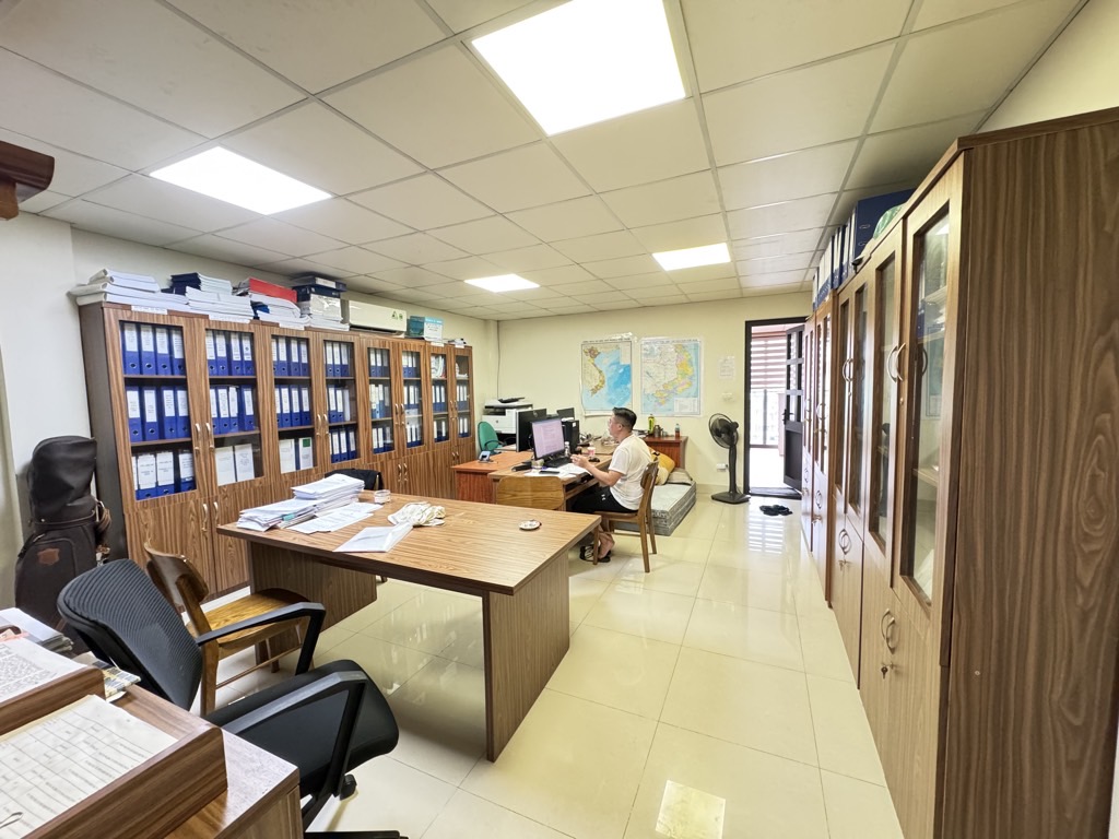 Bán nhà Hoàng Văn Thái - diện tích 89m2 5 tầng - Mặt phố - giá 44 tỷ