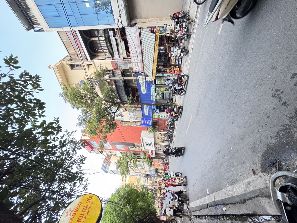 Bán nhà Hoàng Văn Thái - diện tích 89m2 5 tầng - Mặt phố - giá 44 tỷ