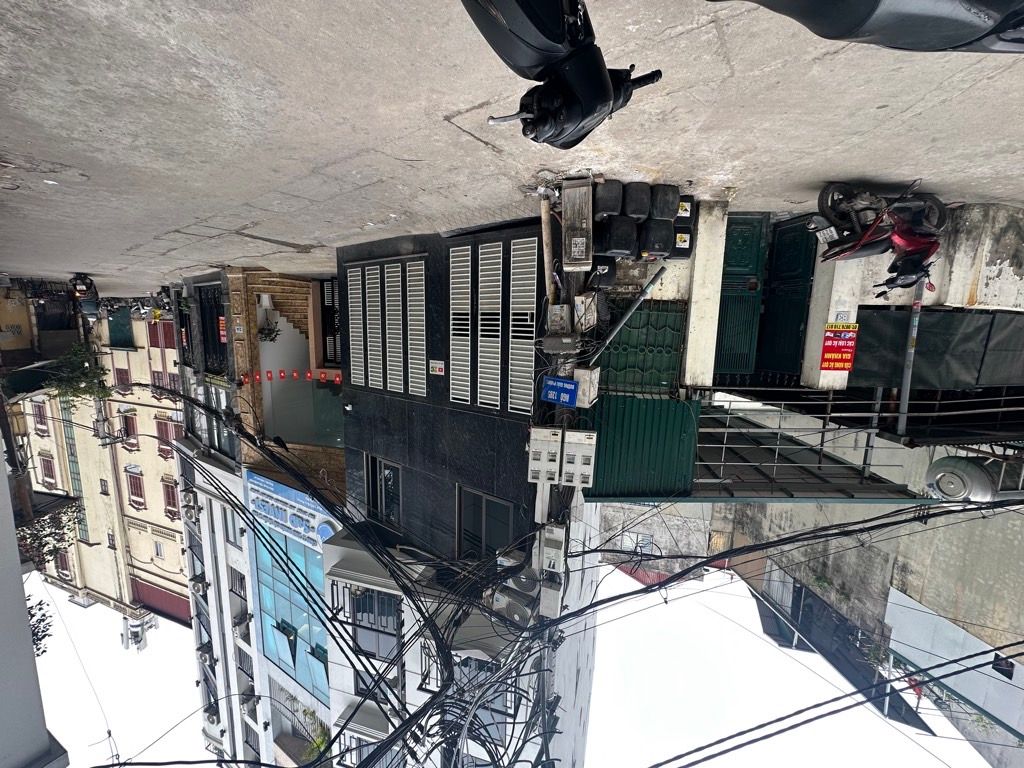 Bán nhà Giải Phóng - diện tích 60m2 6 tầng - Lô góc 2 mặt thoáng - giá 26,5 tỷ