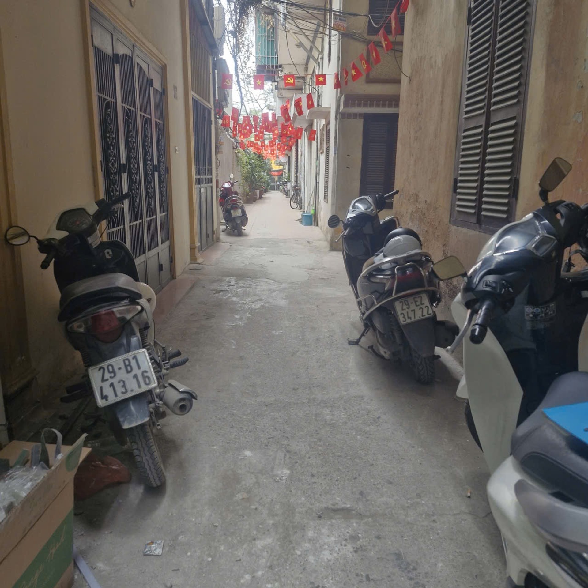 Bán nhà Lương Khánh Thiện - diện tích 27m2 5 tầng - Ô tô đỗ tận cổng - giá 9,15 tỷ