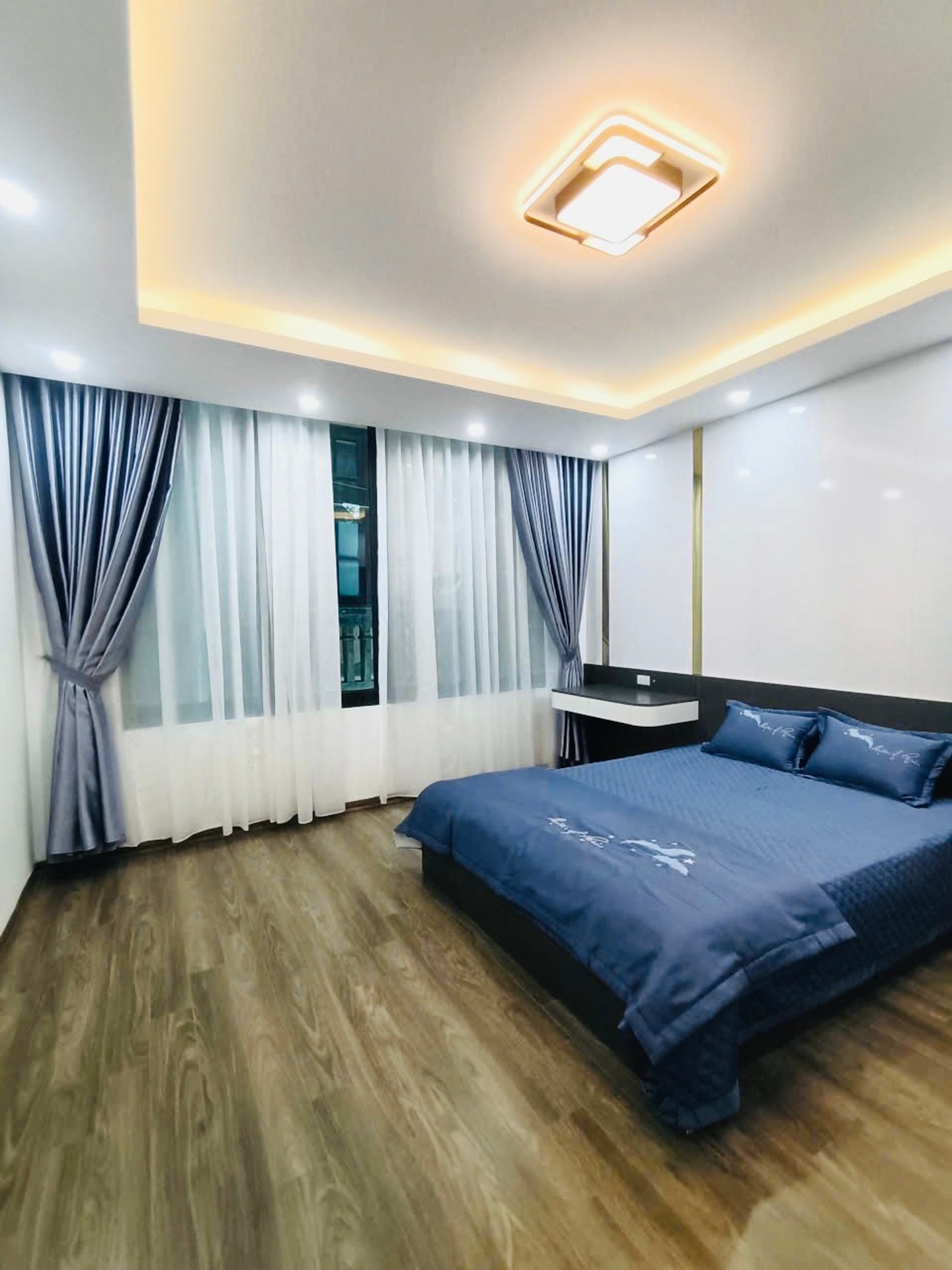 Bán nhà Lương Khánh Thiện - diện tích 27m2 5 tầng - Ô tô đỗ tận cổng - giá 9,15 tỷ