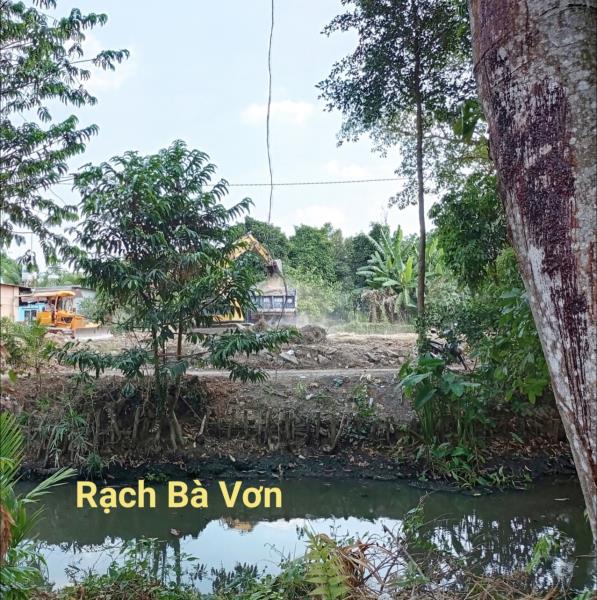 Bán nhà A38 Bis Bình Nhâm - diện tích 58392m2 2 tầng - Nhà đẹp hiếm có - giá 100 tỷ