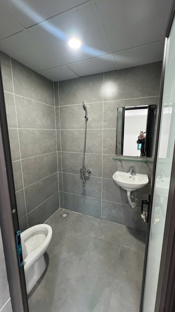 Bán nhà Giải Phóng - diện tích 145m2 5 tầng - Ô TÔ ĐỖ CỬA - giá 39,9 tỷ