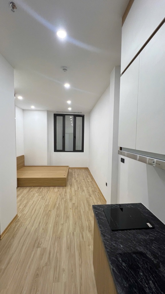 Bán nhà Giải Phóng - diện tích 145m2 5 tầng - Ô TÔ ĐỖ CỬA - giá 39,9 tỷ