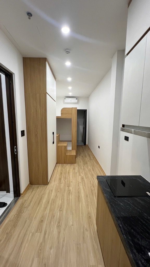 Bán nhà Giải Phóng - diện tích 145m2 5 tầng - Ô TÔ ĐỖ CỬA - giá 39,9 tỷ