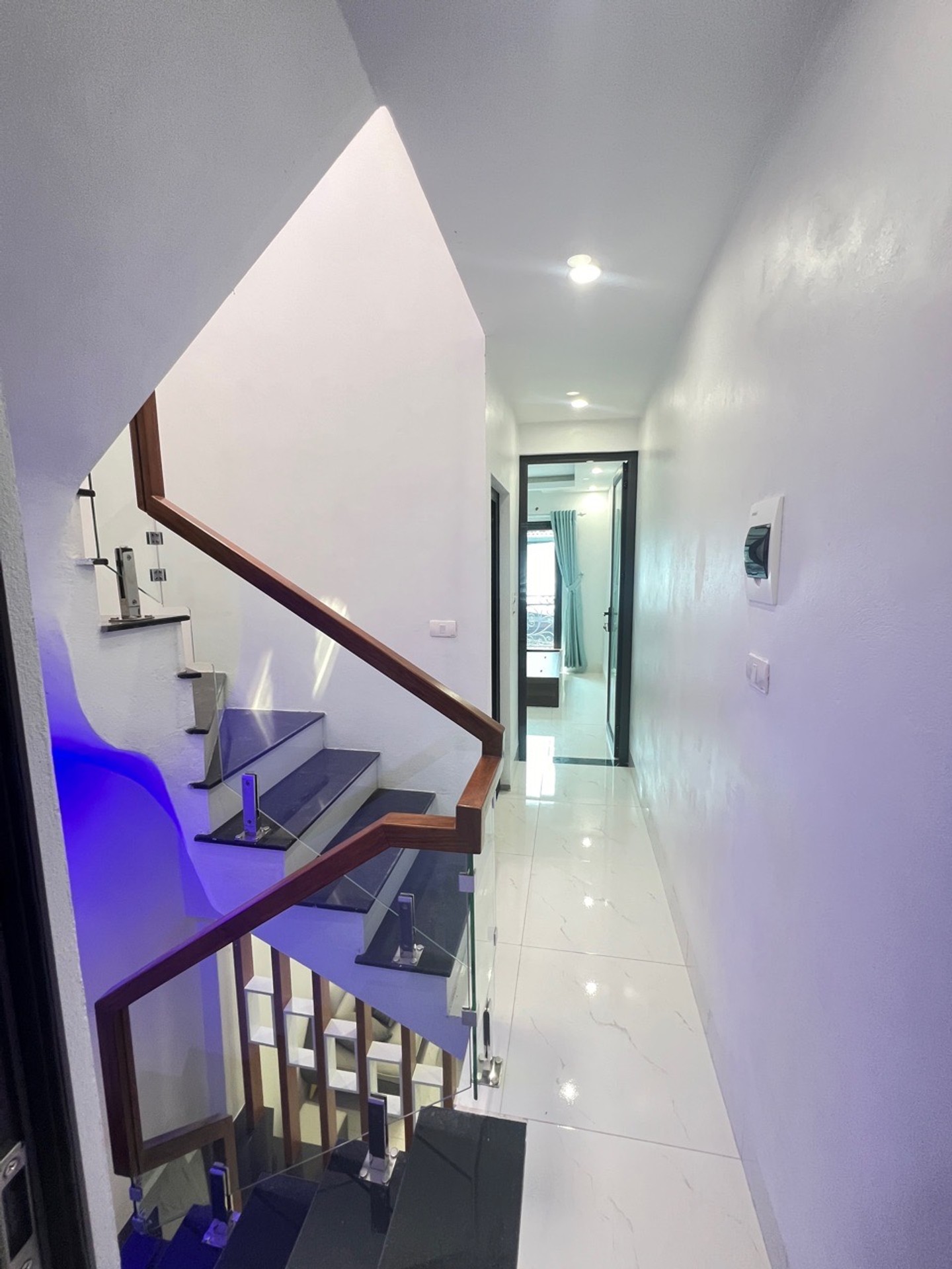 Bán nhà Vĩnh Hưng - diện tích 29m2 3 tầng - Nhà gần ô tô - giá 4,35 tỷ